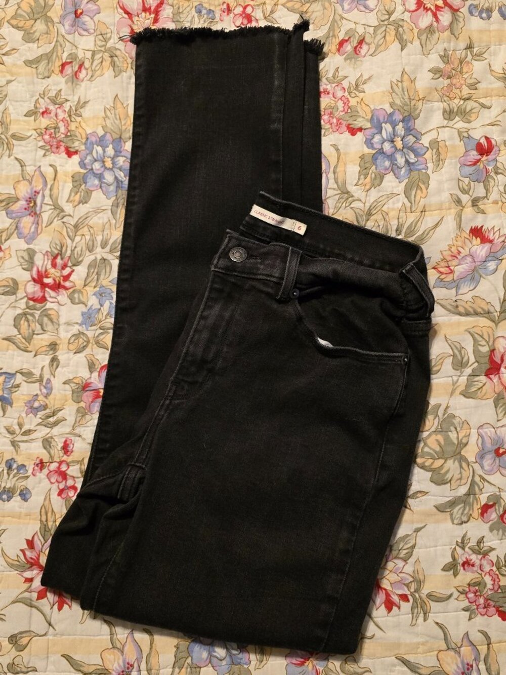 Vintage Levi's Classic Straight Black Jeans